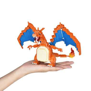 Nanoblock Pokemon Deluxe Edition - Charizard